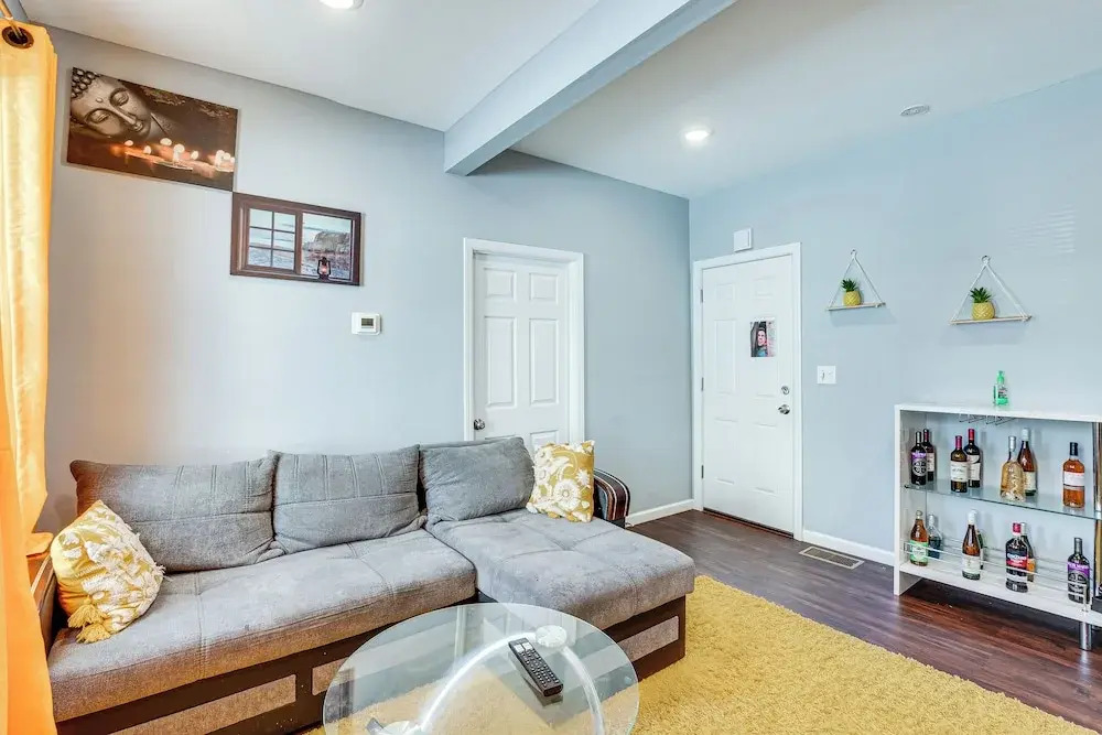 Updated Linden Home: Visit NYC & Newark!