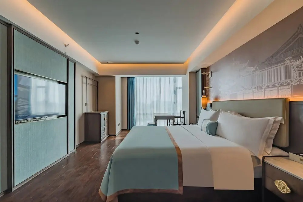 Till Bright Hotel