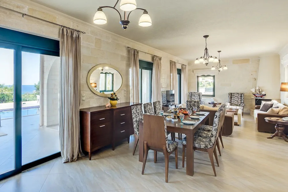 Luxury Villa in Kera