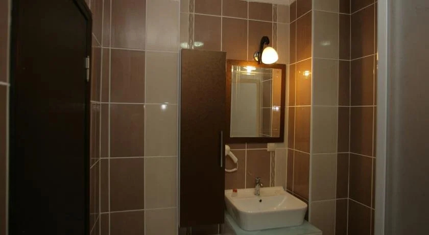 Okutur Hotel