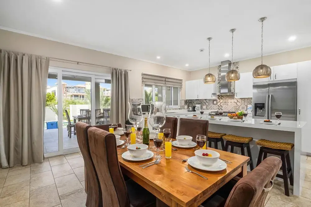 Amazing 4BR 3BA Villa Palm Beach w NEW Pool