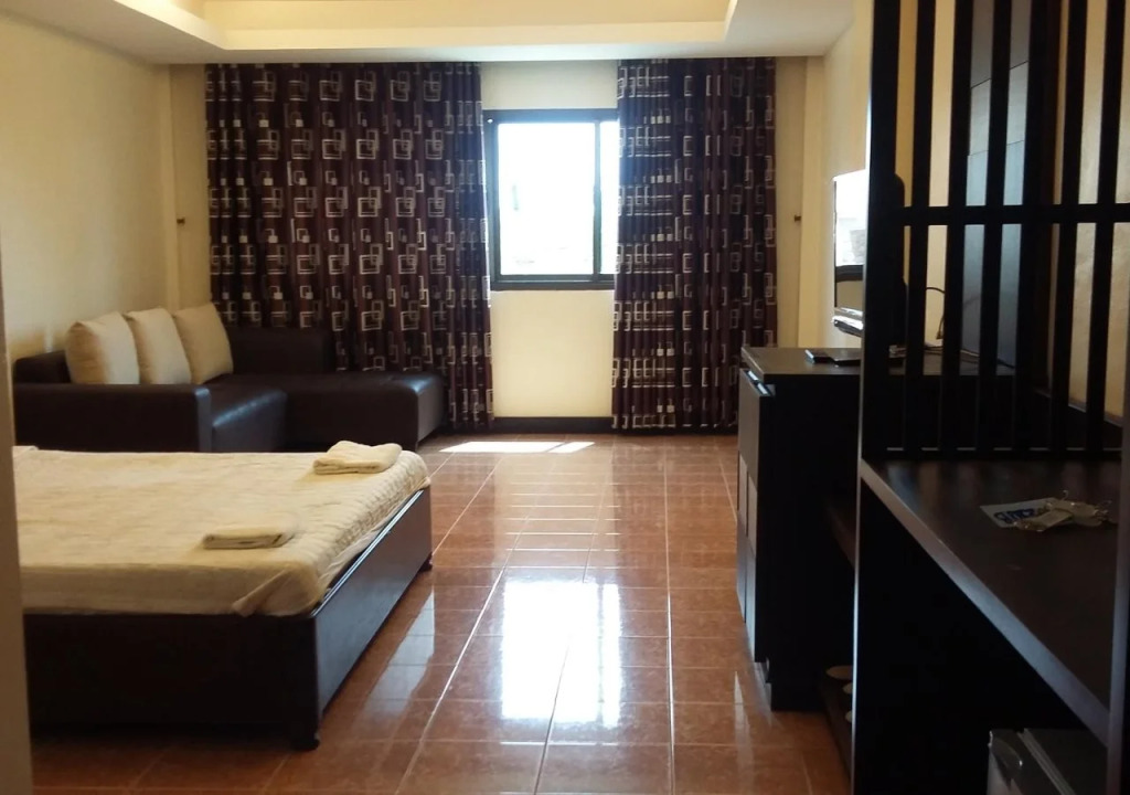 Hoongthip Hotel