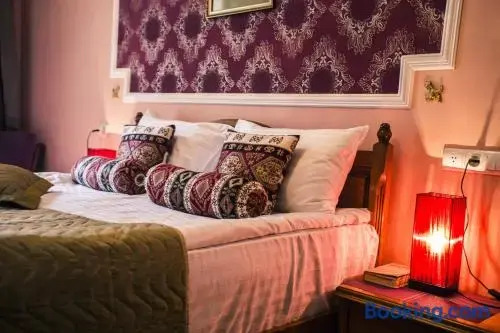 David Hotel - Ethno style