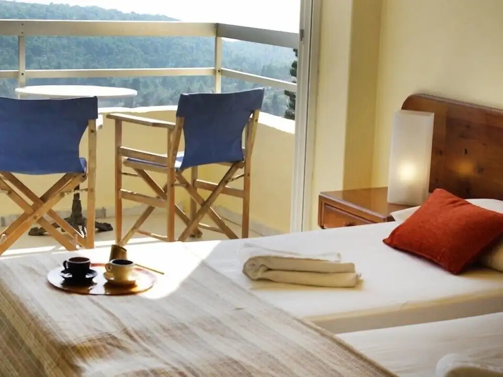 Thomas Hotel