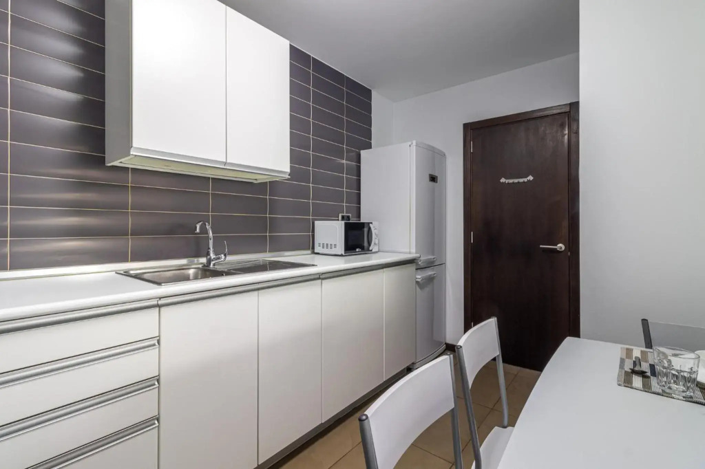 Flatguest Tabaiba II