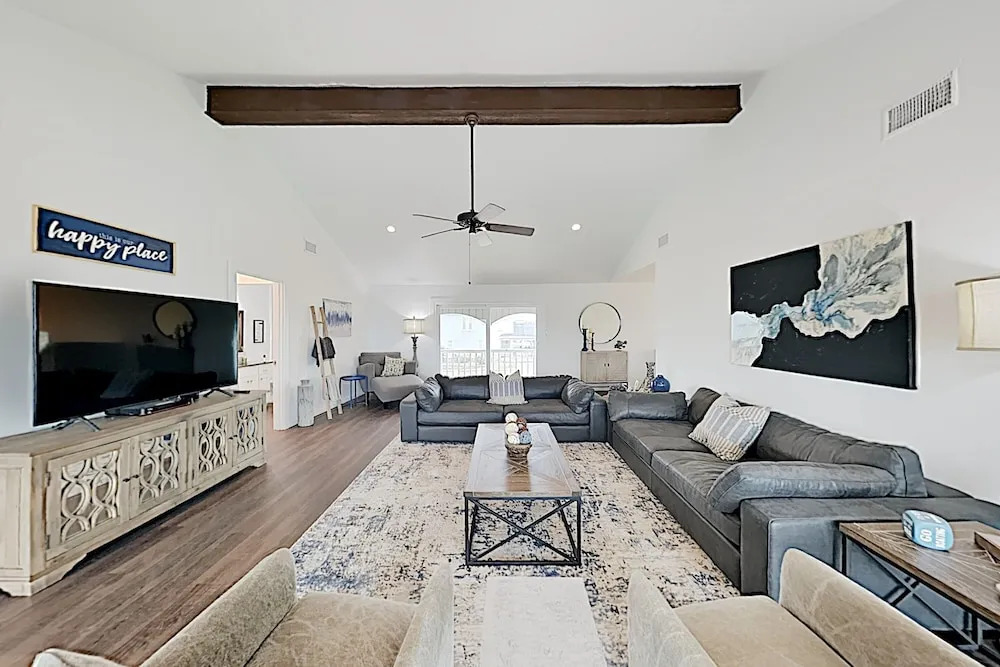New Listing! The Salt Life: Exquisite W/ Dock 3 Bedroom Home