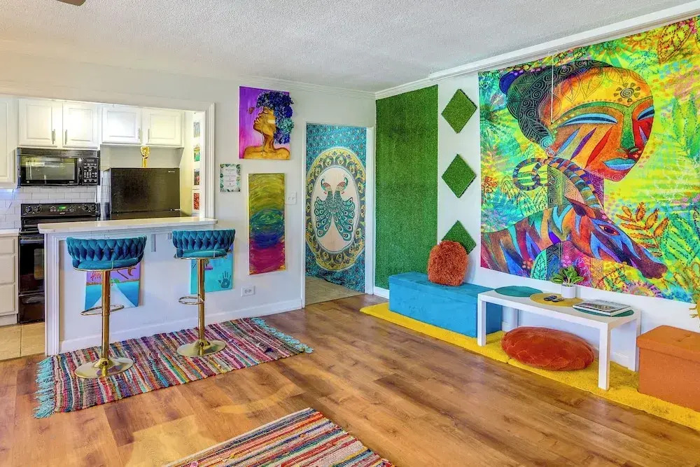Colorful Atlanta Vacation Rental - Walk to Dtwn!