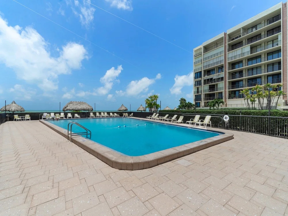 South Beach 302 by Vtrips
