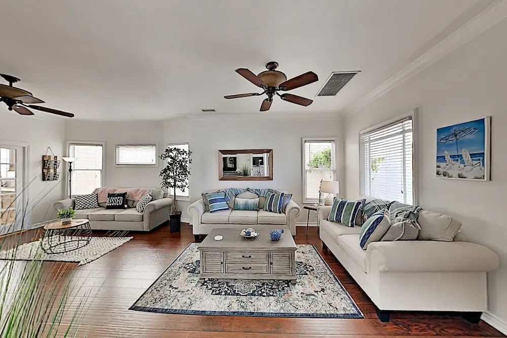 130wfigu 2 Bedroom Home