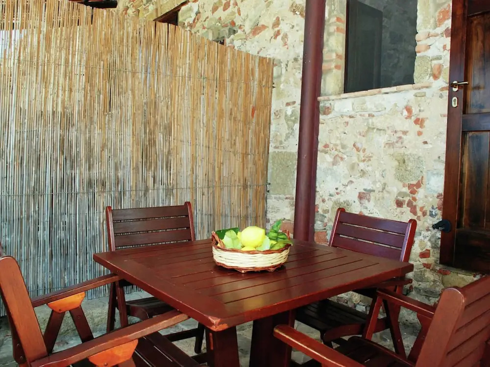 Villa in Velia near Roman Ruins and Beach