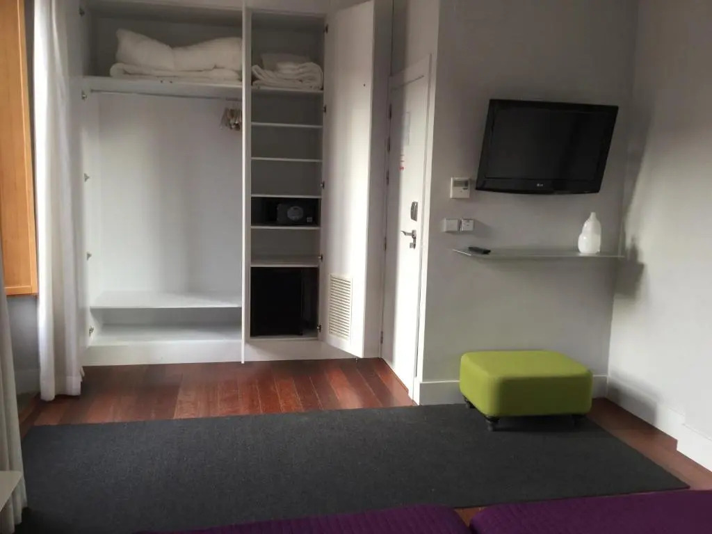 Khu Hotel