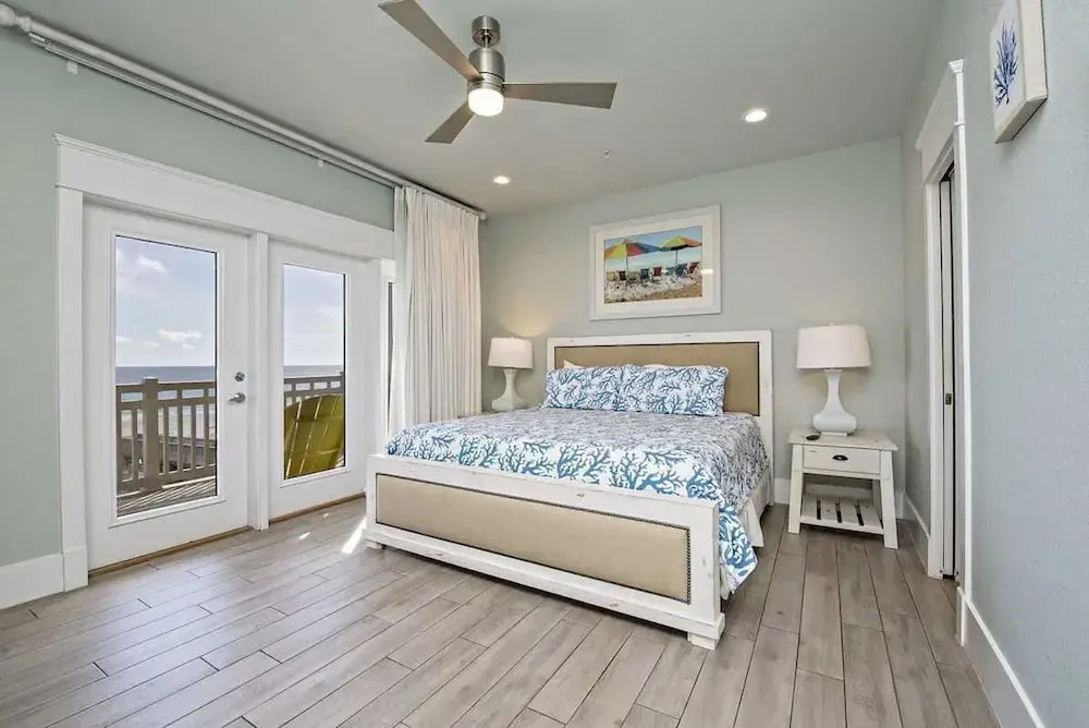 Beachfront 8bedrooms Lemonshello