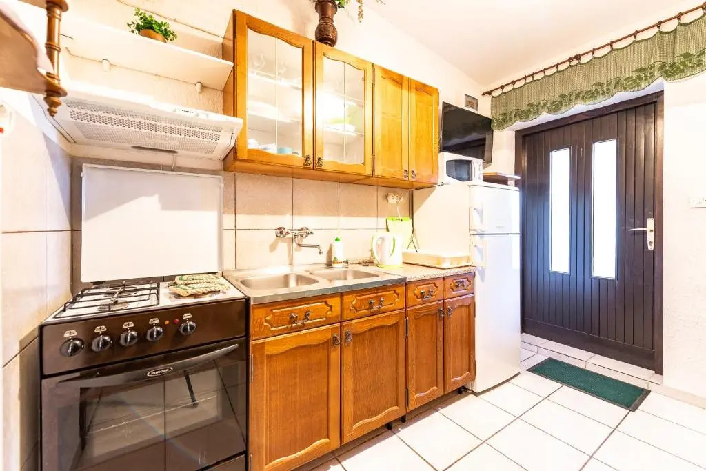 Apartments Jadran