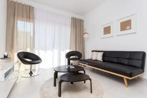 Mr. Sponsor Apartment