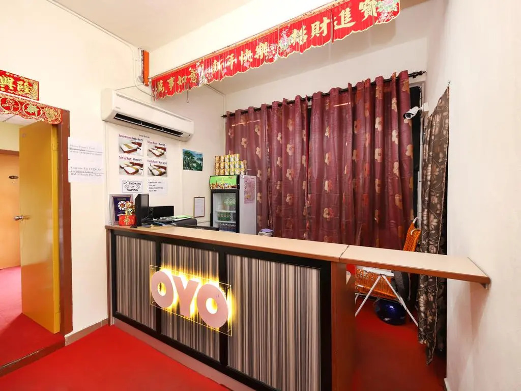 OYO 738 Hotel 81