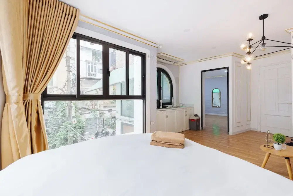 SaziHome Le Thanh Tong Hanoi