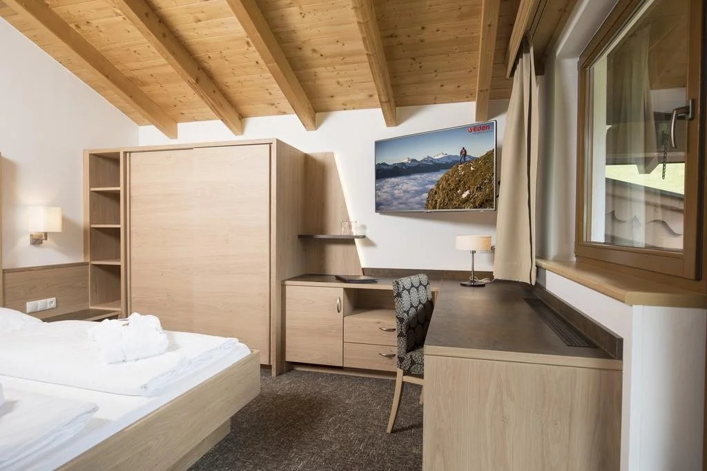 Hotel Eden