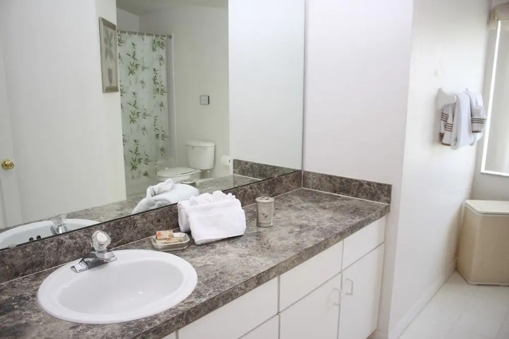Florida Pines 195 - Four Bedroom Villa with Private Pool