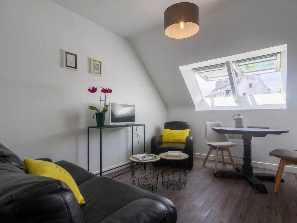 Apartment in Erdeven Near Kerhillio Beach