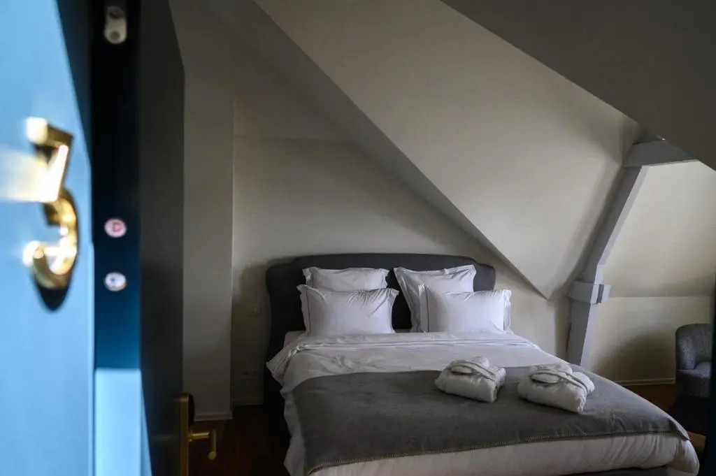 The Scent Residence