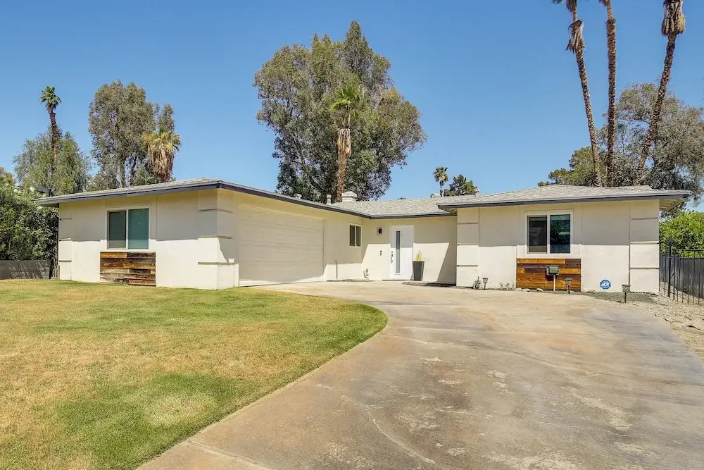 Pool & Spa: Palm Desert Home Near Golf