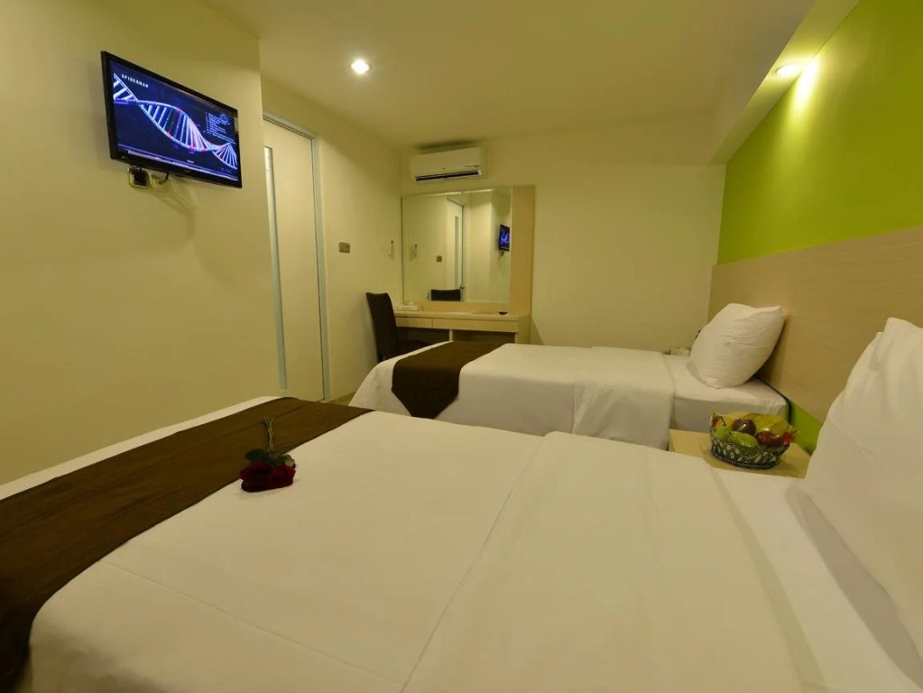 The Naripan Hotel