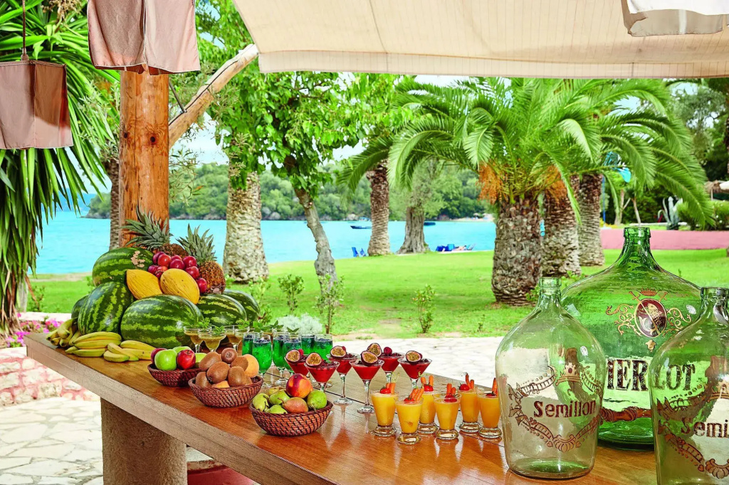 Grecotel Daphnila Bay