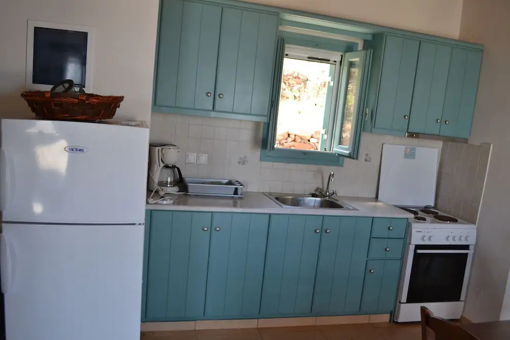 Villa Ioanna Blue- Vacation Houses for Rent 300 Metres by the sea
