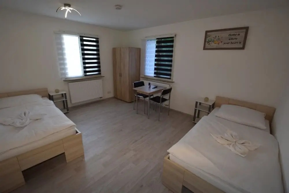 AB Apartment 23 near Cannstatter Wasen