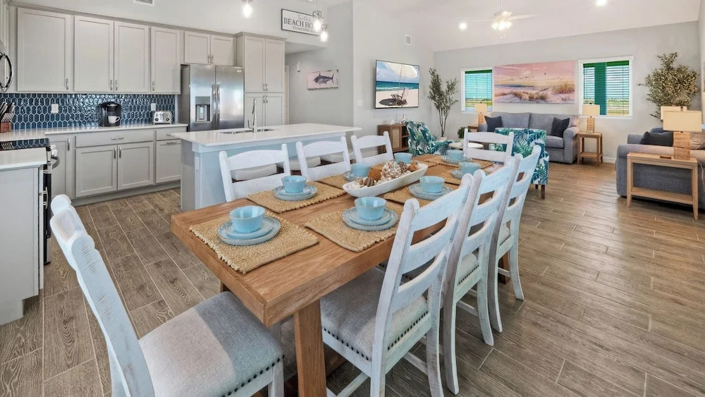 Twin Ponds Beach House by Avantstay Private Pool + Firepit + Boat Parking Nature Preserve + Mins to Beach