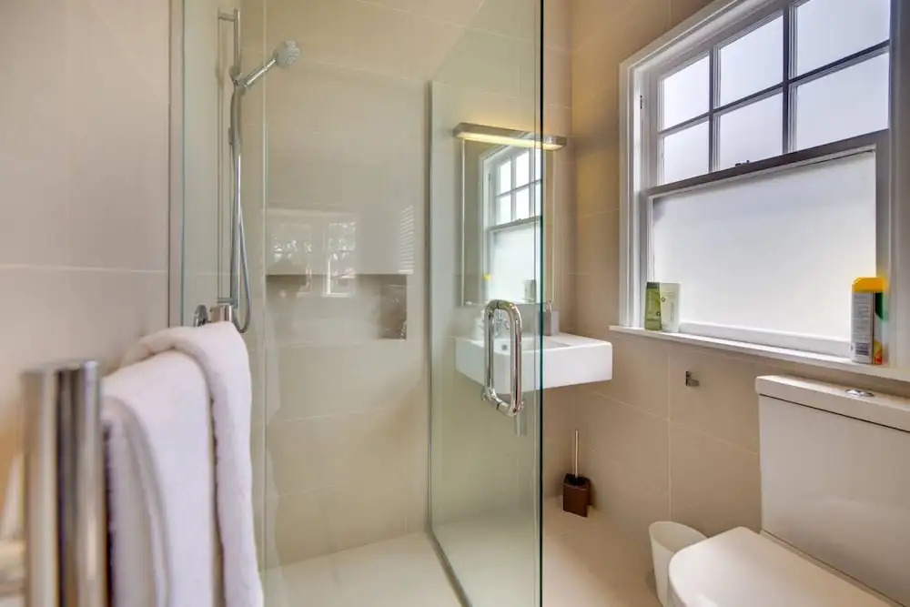 Awesome 3 bed Wellington House