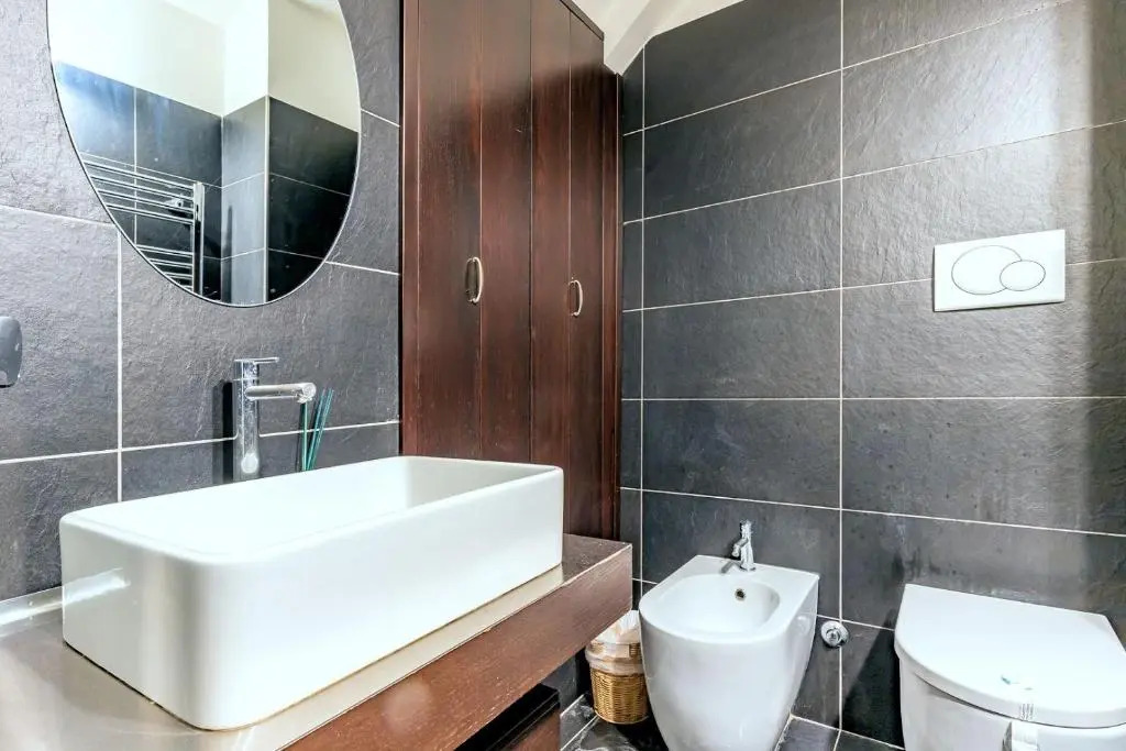 Lovely Apartment Ground Floor Colosseo up 4 Prs !
