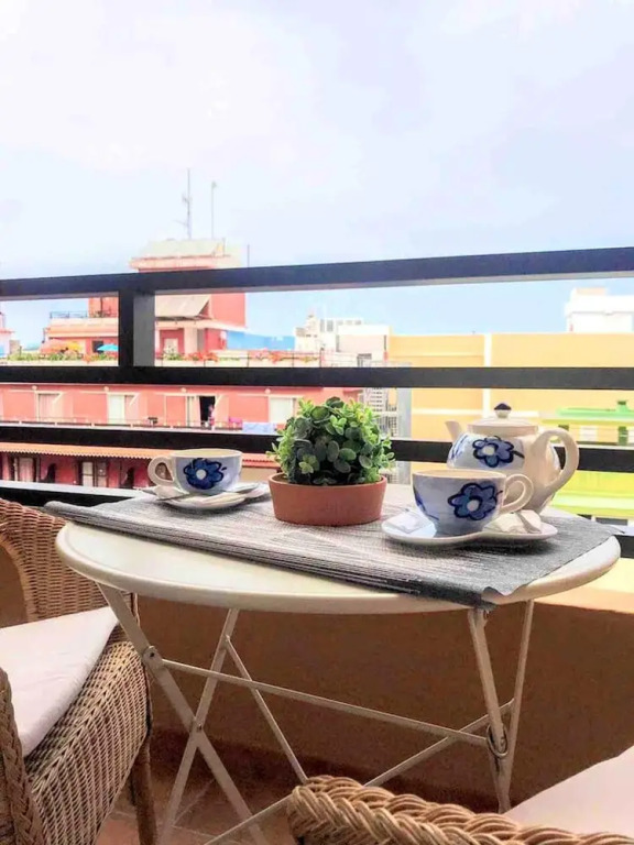 Studio in Puerto de la Cruz, with Wonderful Sea View, Shared Pool, Furnished Balcony - 250 M From the Beach