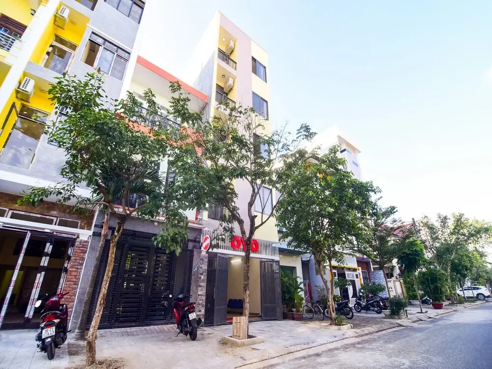 OYO 775 Sea House Hotel & Apartment