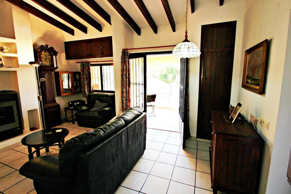 David - holiday bungalow with pool in Teulada