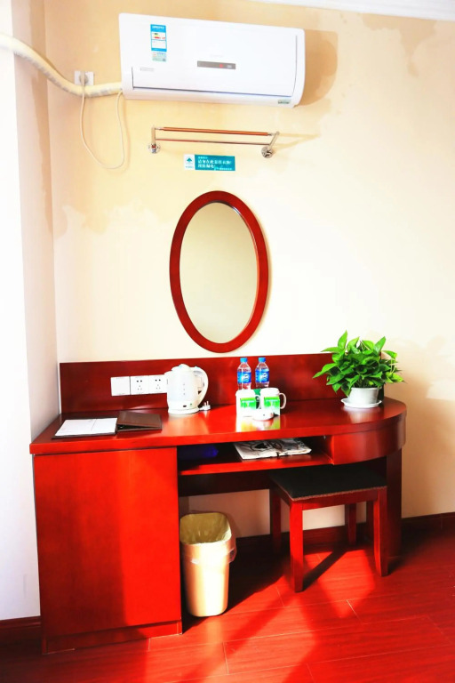 GreenTree Inn Anhui Lu'an Mozitan Road Yiwu Small Commodity Market Business Hotel