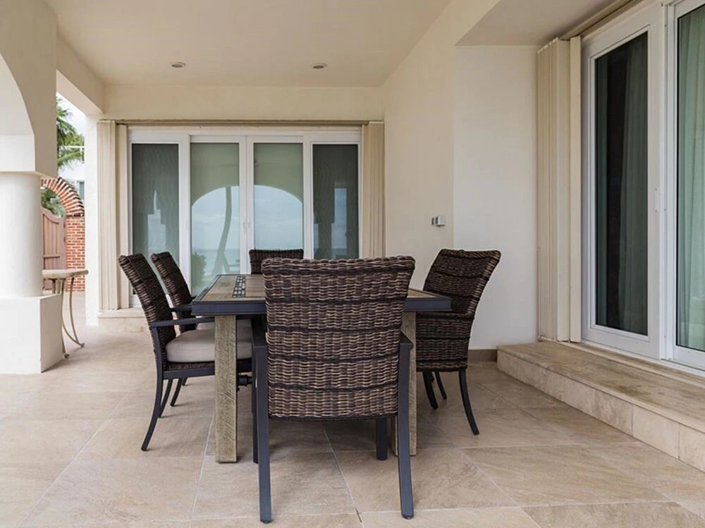 Caribe TRES Villa by ChezPlaya