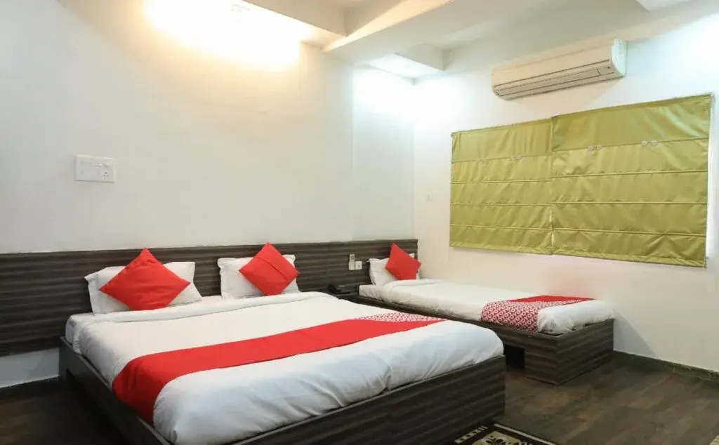 Oyo 22903 Sukoon Service Apartments