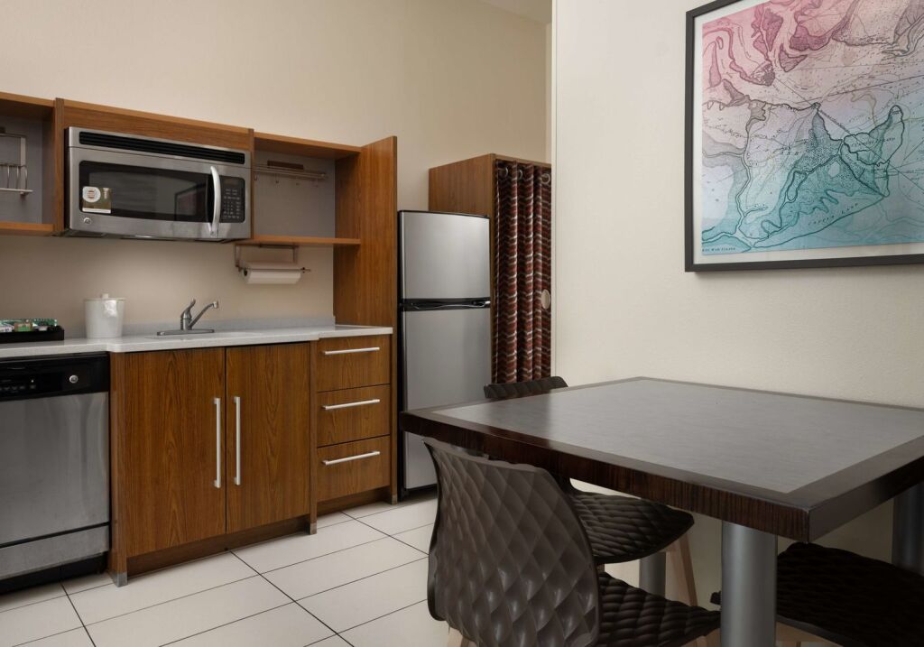 Home2 Suites by Hilton Charleston Airport Convention Center, SC