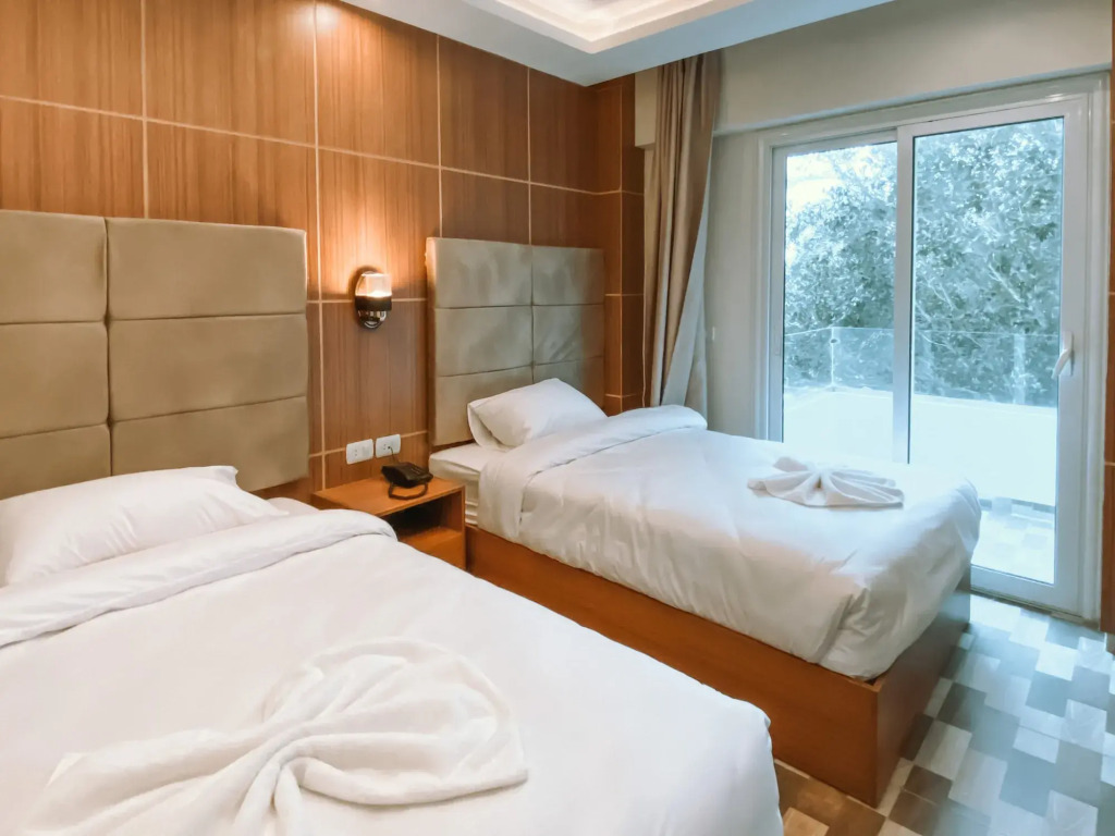 Royal Nine Pyramids View Hotel