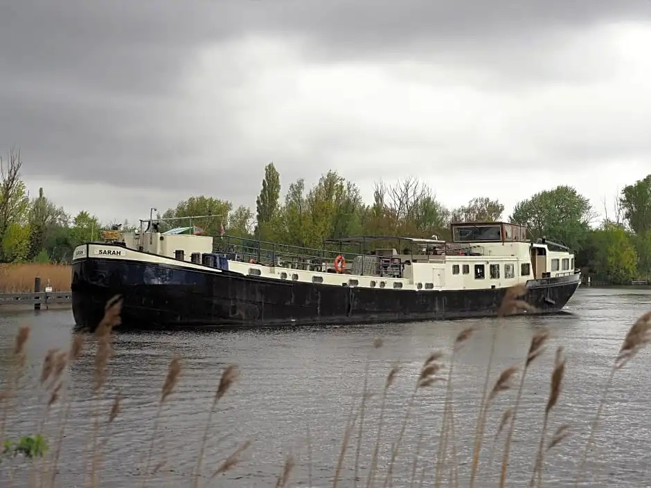 hotelboat Sarah Groningen