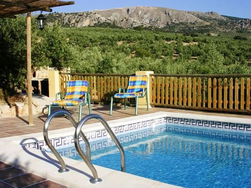 House With 2 Bedrooms in Montefrío, With Wonderful Mountain View, Priv