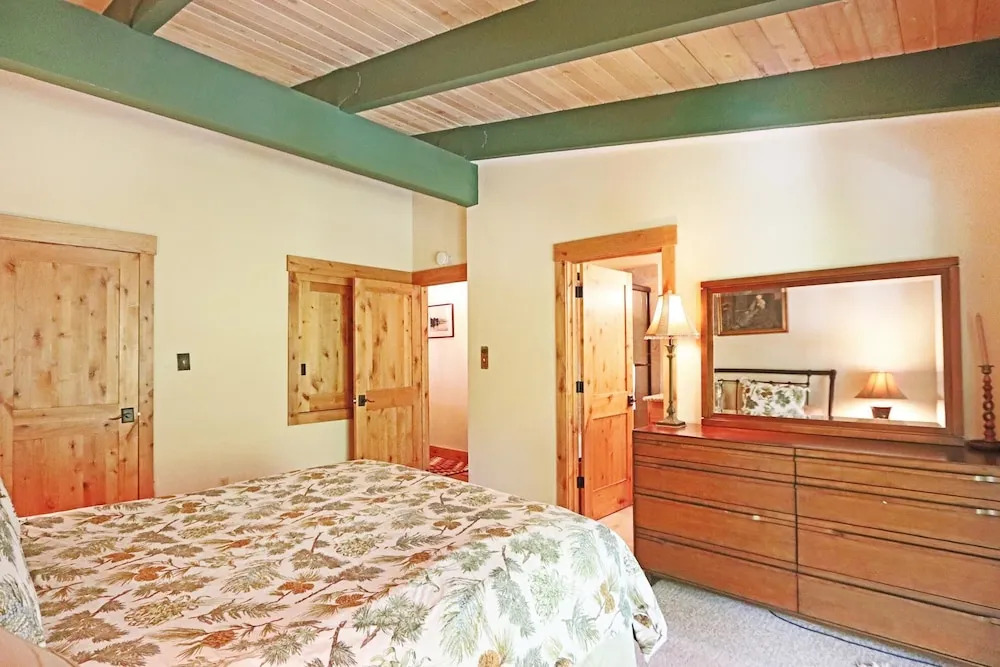 Chambers Delight House - Chambers Beach & Pool