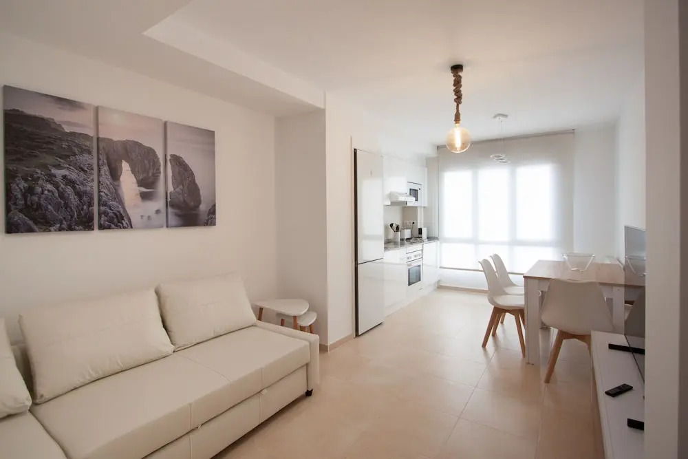 Cuquiellu. Apartamento con piscina