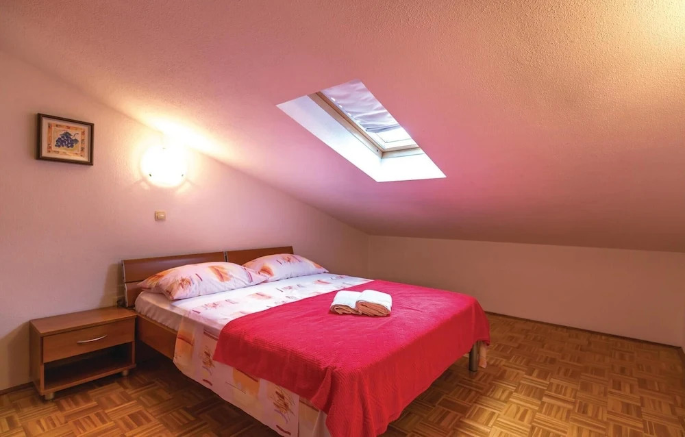 Stunning Home in Makarska With Wifi and 1 Bedrooms