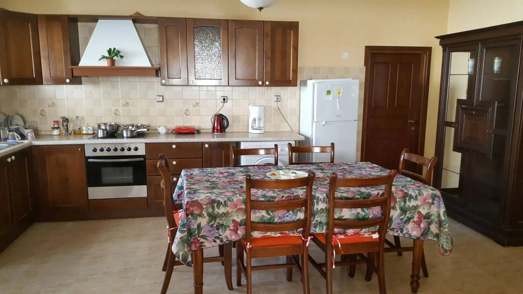 Dionysia Apartments