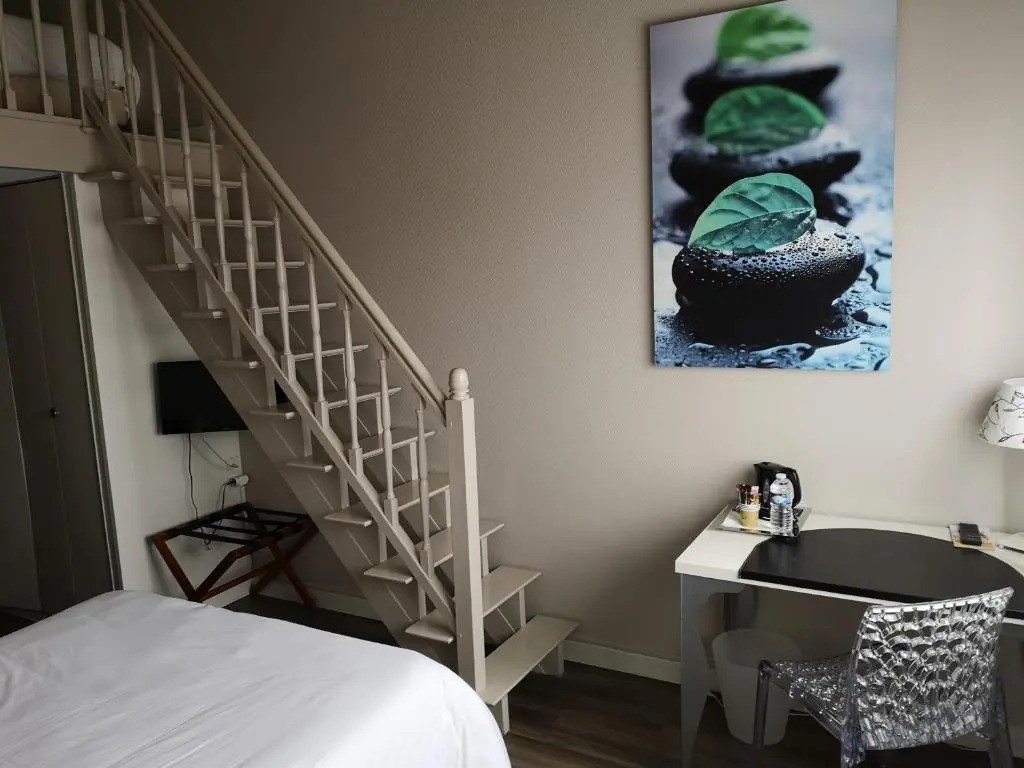 CitHotel Logis Le Chêne Vert