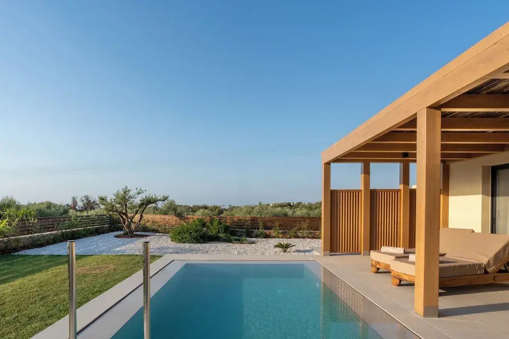 Lakka Suites