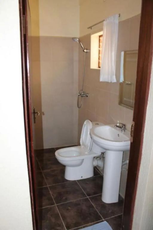 Chambai Safari Hotel