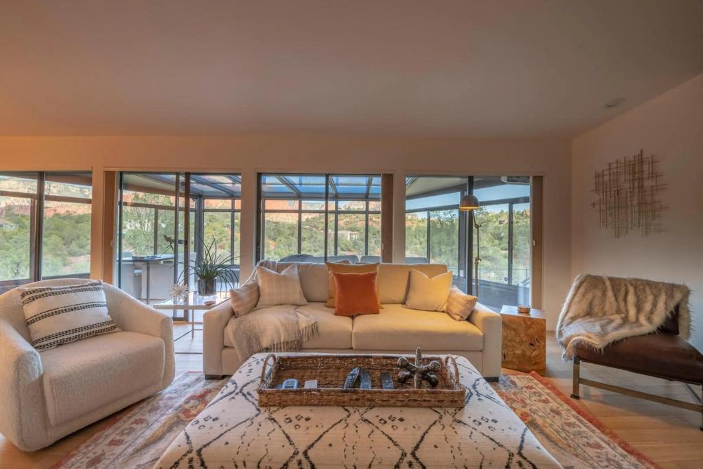 Sedona Red Rock Paradise Amazing Views and Hot Tub